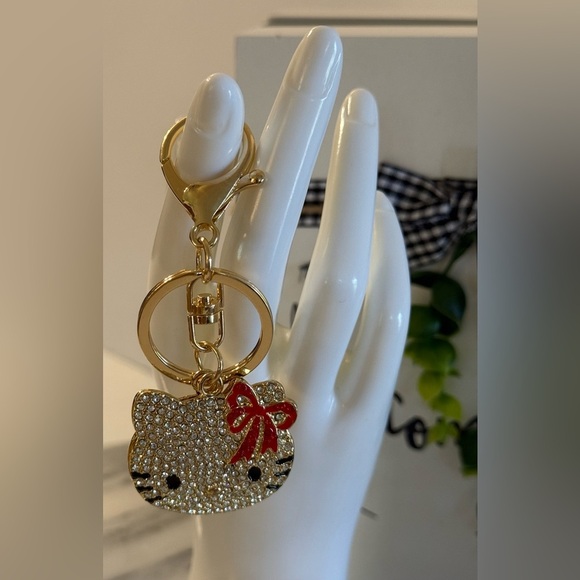 NWOT Hello Kitty Rhinestone Keychain with Mirror Red Bow Keychain - Picture 6 of 11